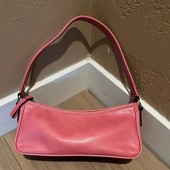 kate spade Handbags - Kate Spade ♠️ Leather Shoulder Bag Y2K